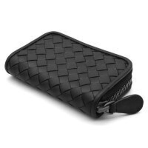 Bottega Veneta Black Intrecciato Bi-Fold Wallet Bottega Veneta Bottega Veneta Black Intrecciato Wallet